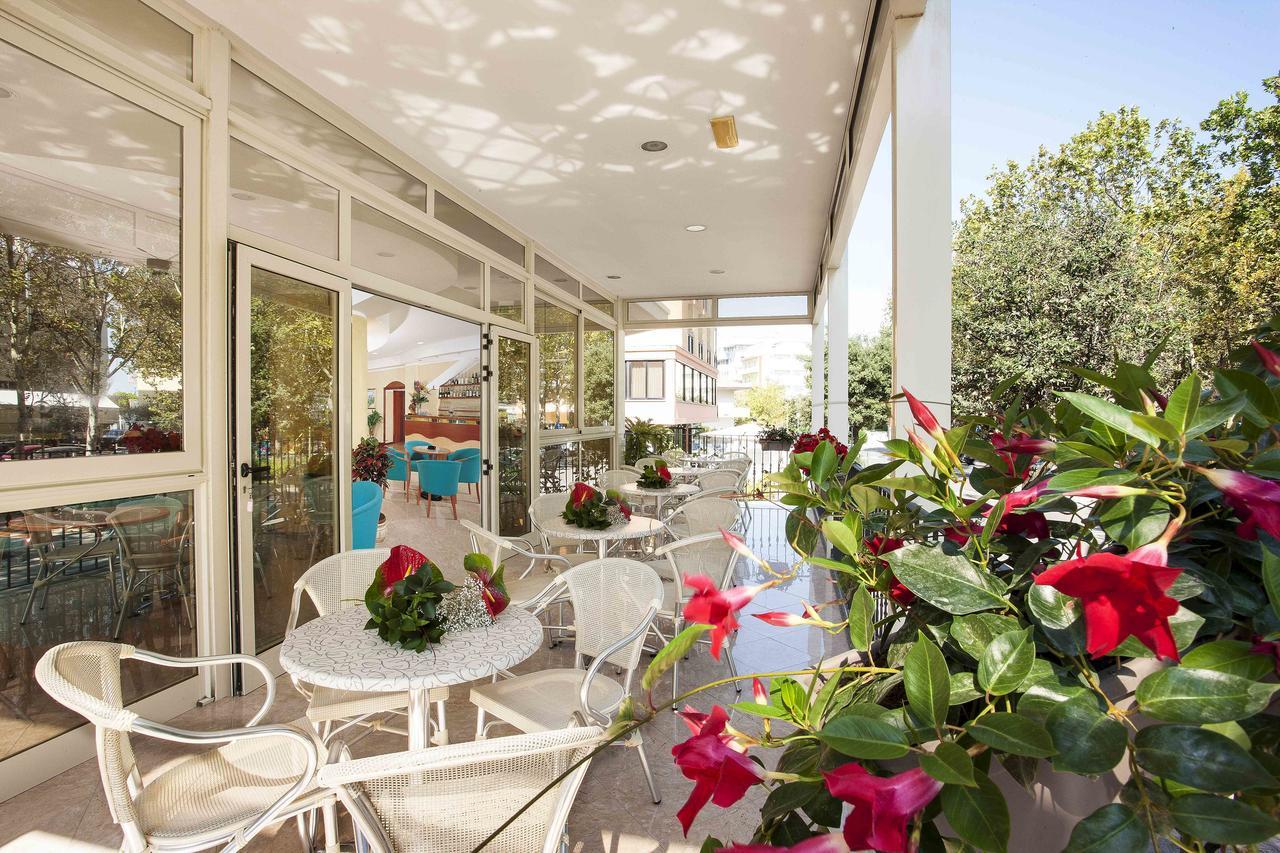 Hotel Calypso Cesenatico Ngoại thất bức ảnh