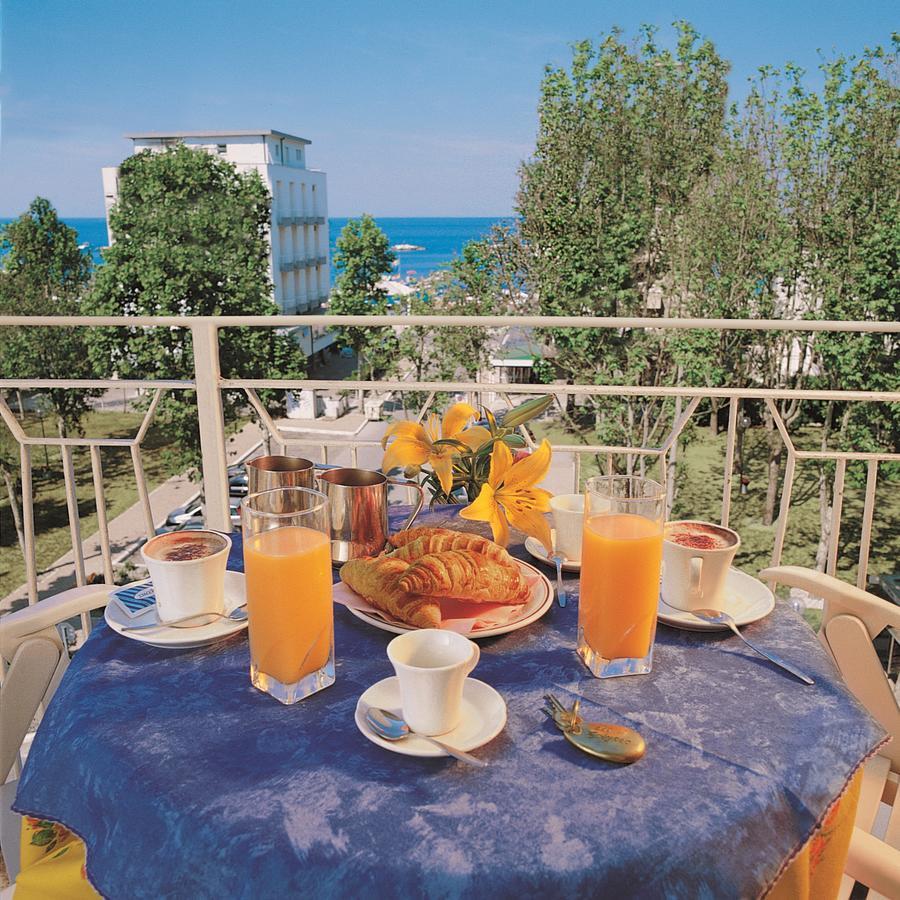 Hotel Calypso Cesenatico Ngoại thất bức ảnh